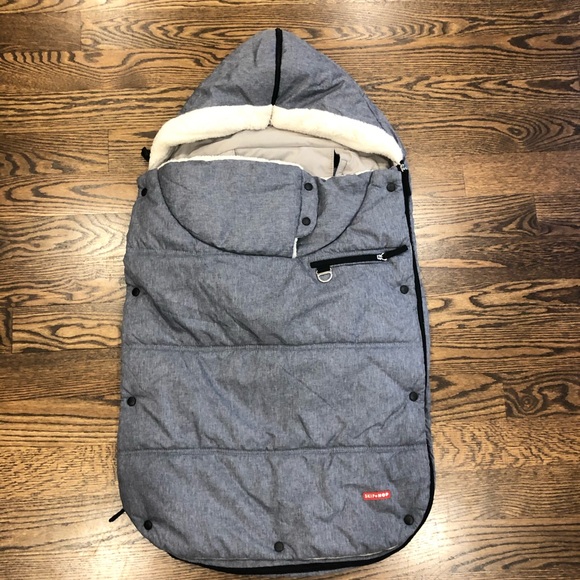 skip hop stroller hand muff
